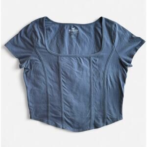 Hollister Must-Have Collection Baby Tee